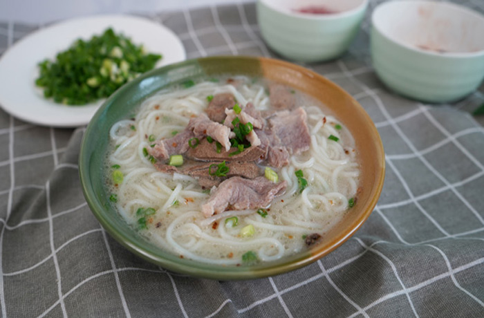 休宁原味汤粉王培训